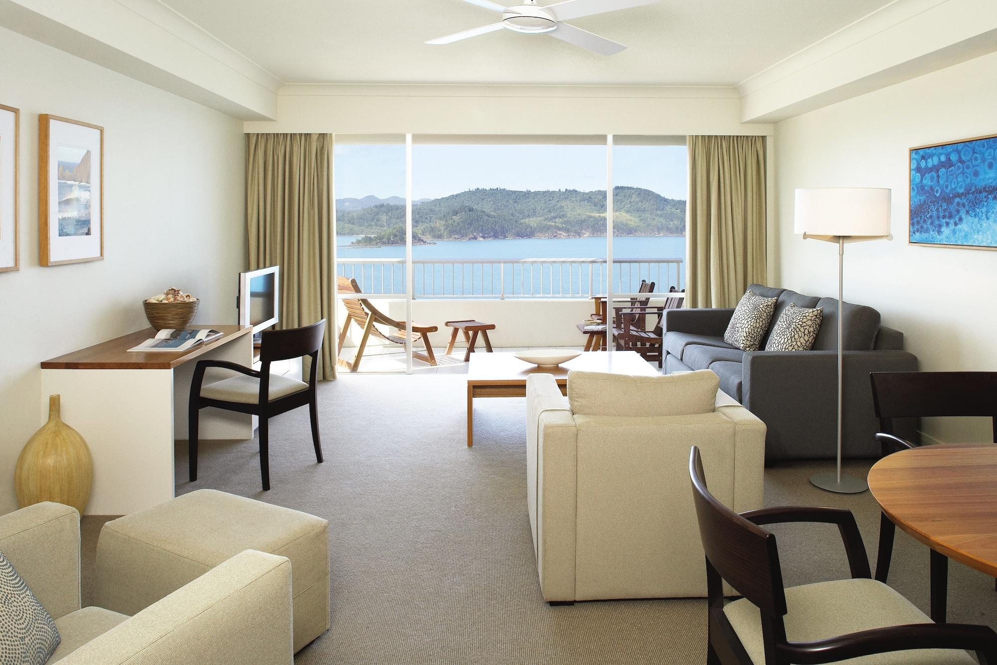 Reef View Hotel Гамільтон Екстер'єр фото