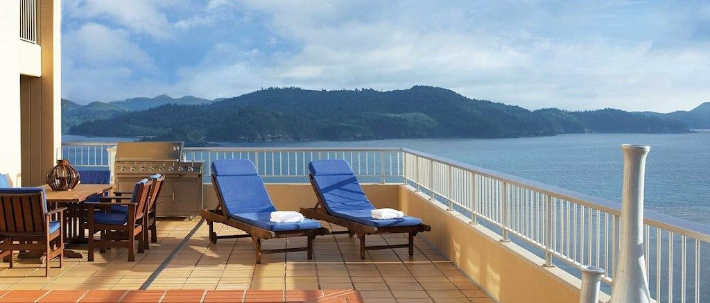 Reef View Hotel Гамільтон Екстер'єр фото